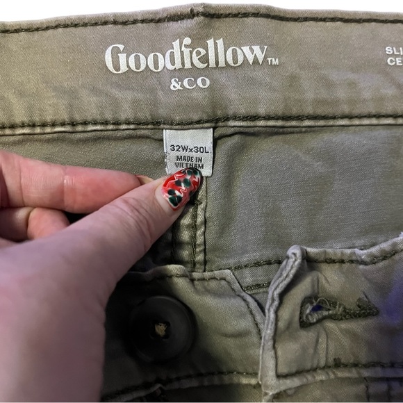 Men’s Goodfellow and Co. Slim Straight Light Khaki Pant - Picture 4 of 6